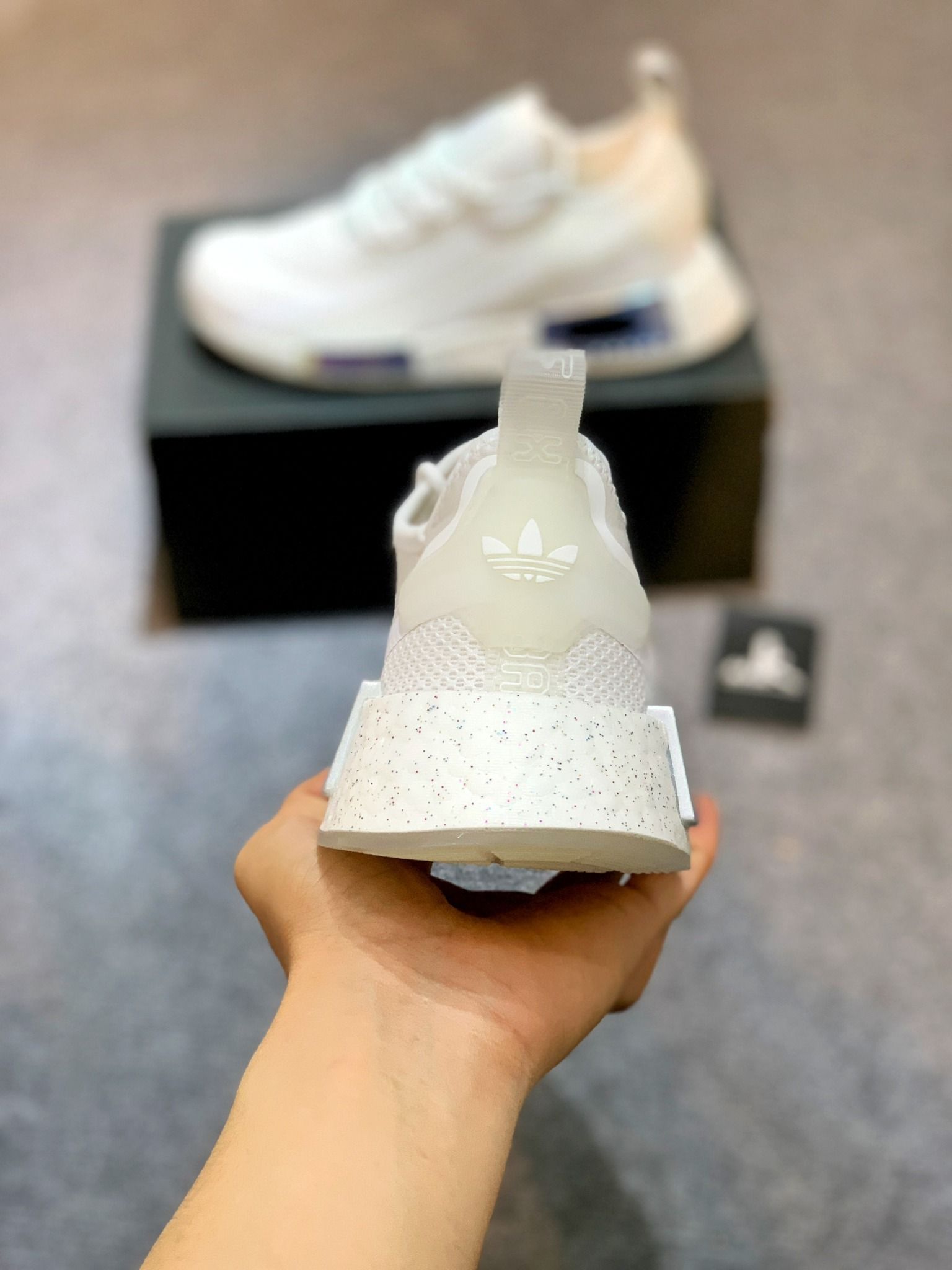 GZ9289 NMD R1 Spectoo White Iridescent 