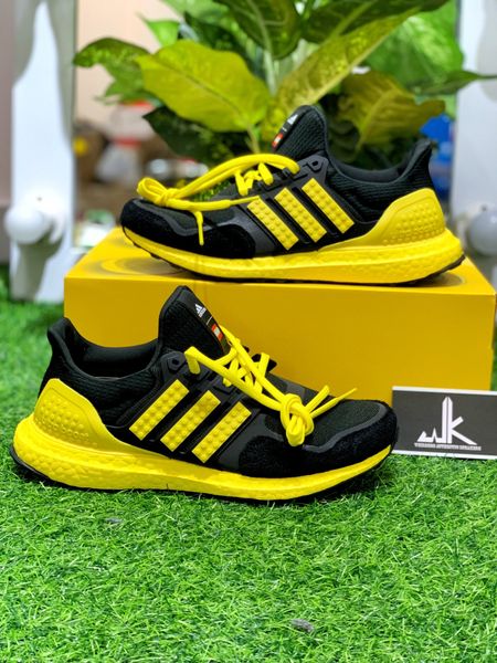  H67953 Ultraboost DNA X LEGO Color Pack Yellow 