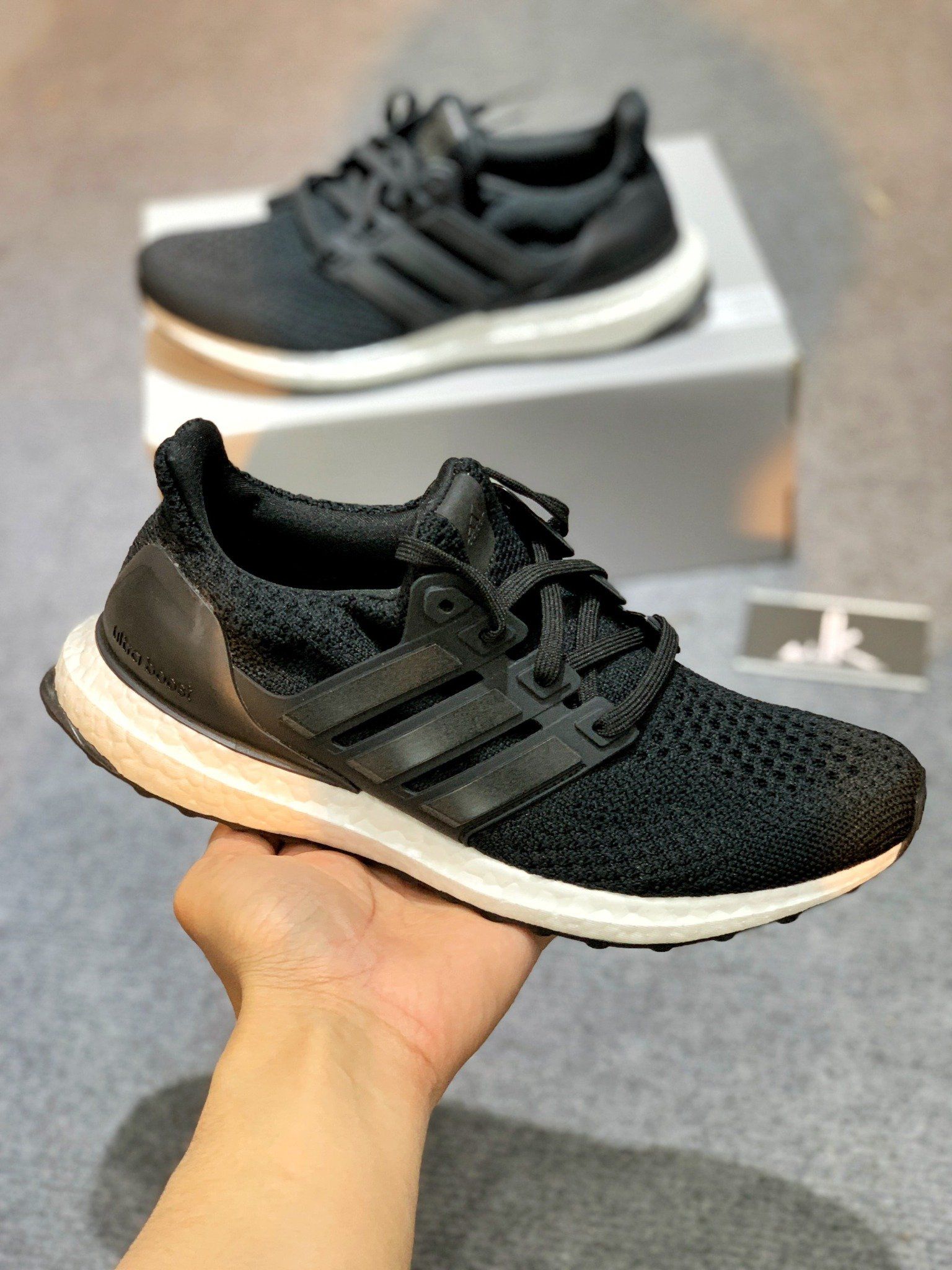  GV8744 Ultraboost 5.0 DNA Black White 