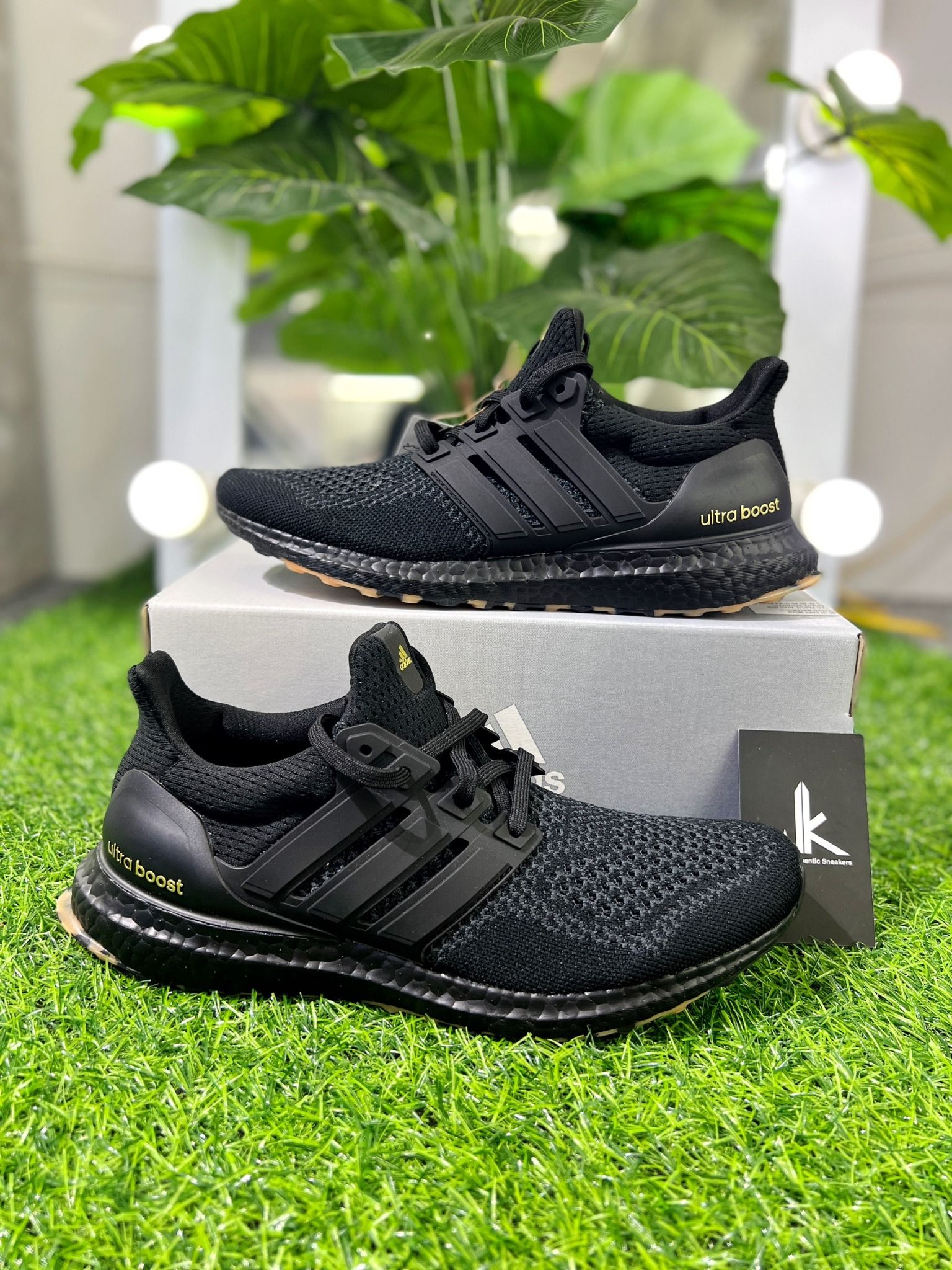  GY9136 Ultraboost 1.0 DNA Black Gum 