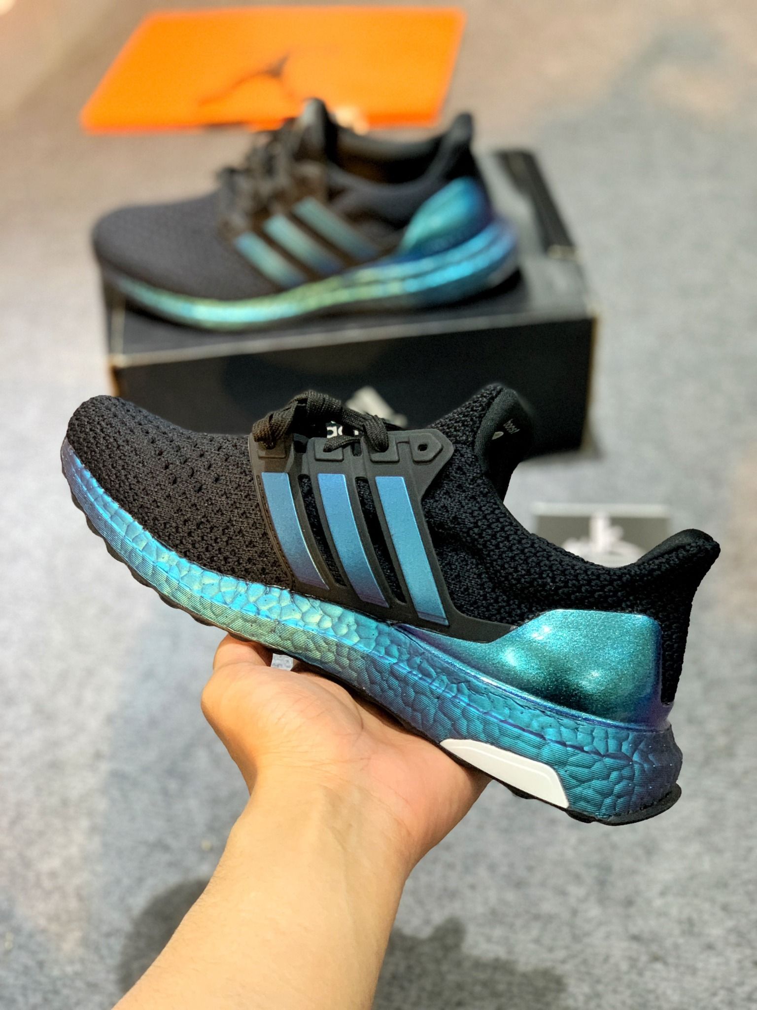  FZ2874 Ultraboost Clima Iridescent Pack 