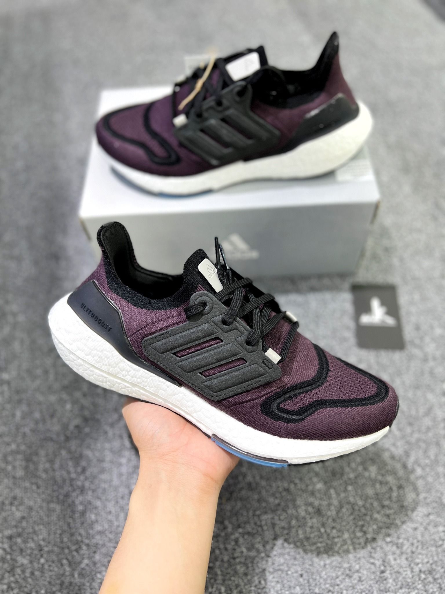  GY7289 Ultraboost 22 Shadow Maroon 