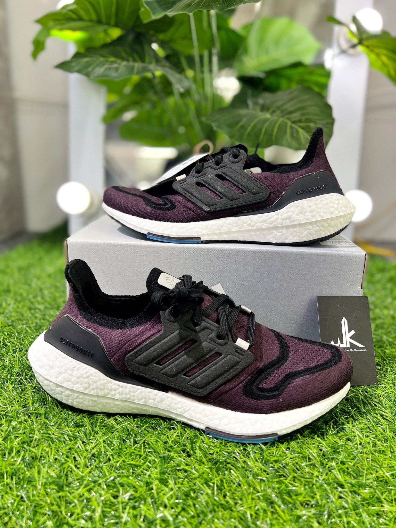  GY7289 Ultraboost 22 Shadow Maroon 