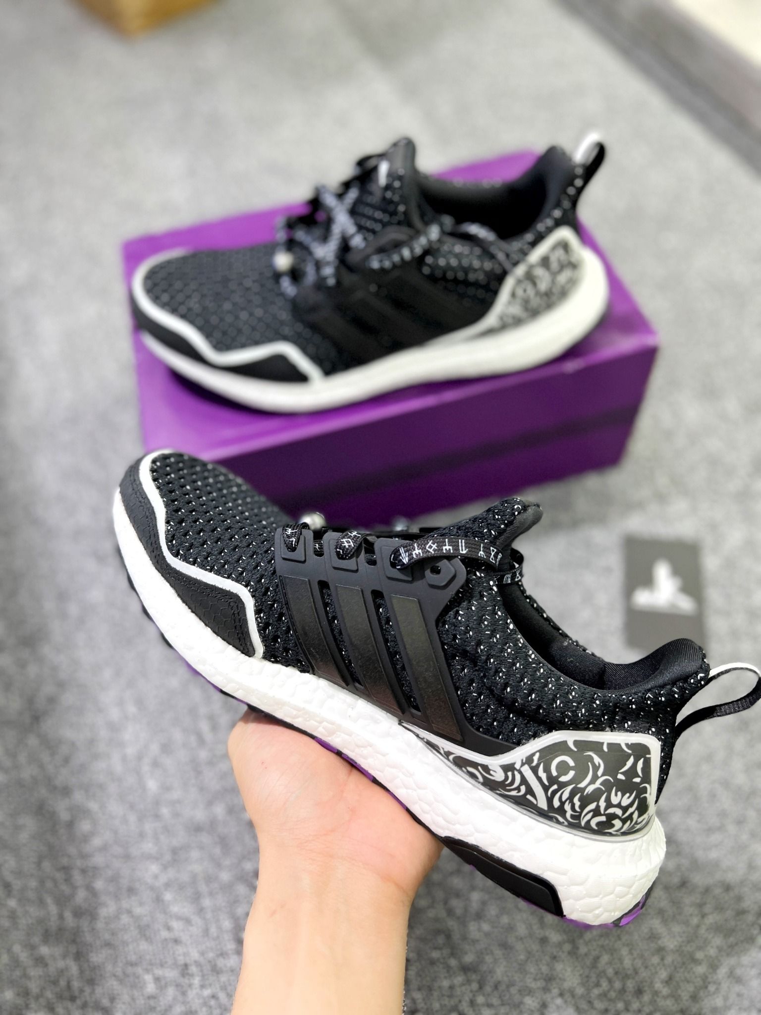  HR0518 Ultraboost 5.0 DNA x Marvel Black Panther 