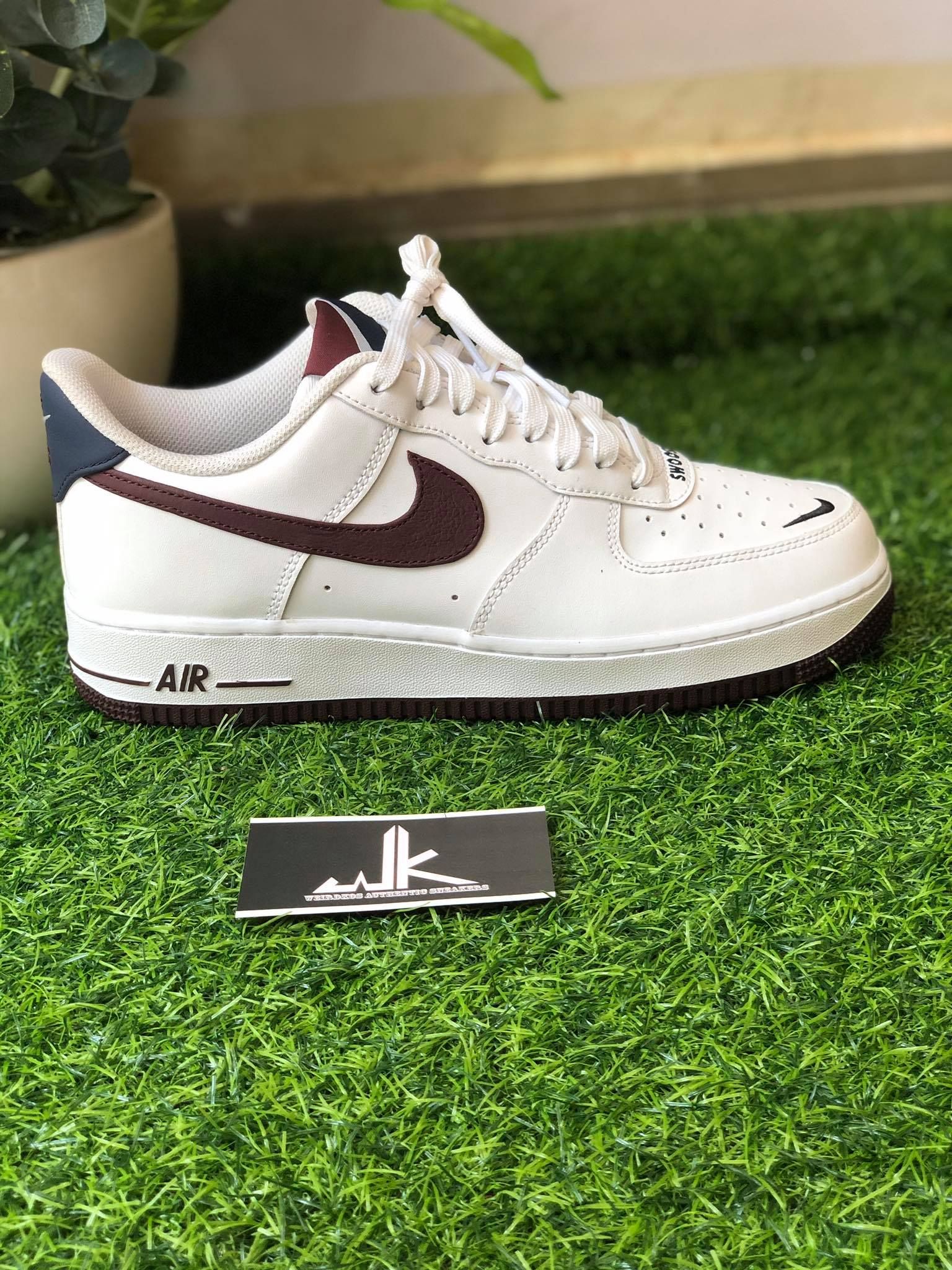 CJ8731 100 Air Force 1 Low Obsidian White University Red