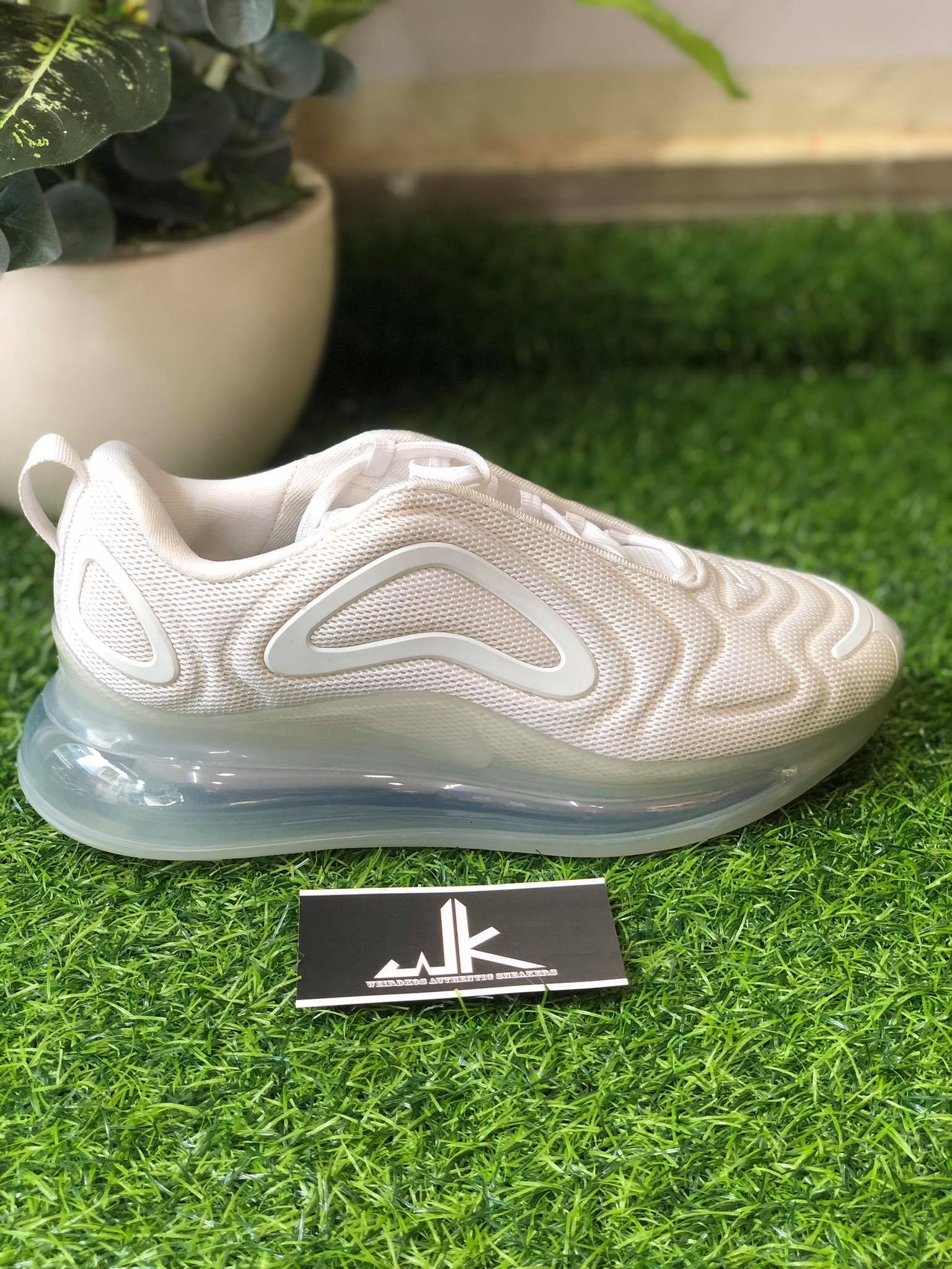  AQ3196-100 Air Max 720 White 