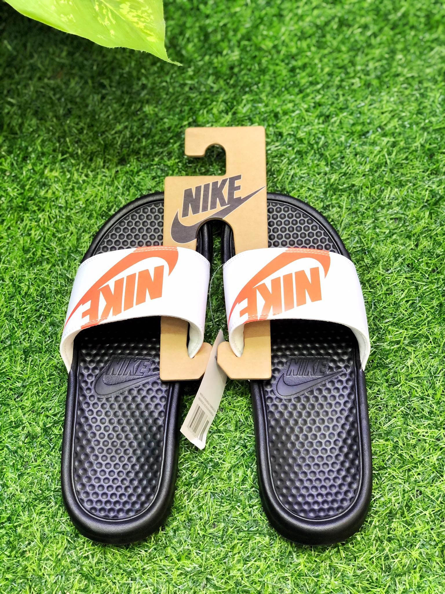  631261-029 Nike Benassi JDI Print Black / Bright Crimson 