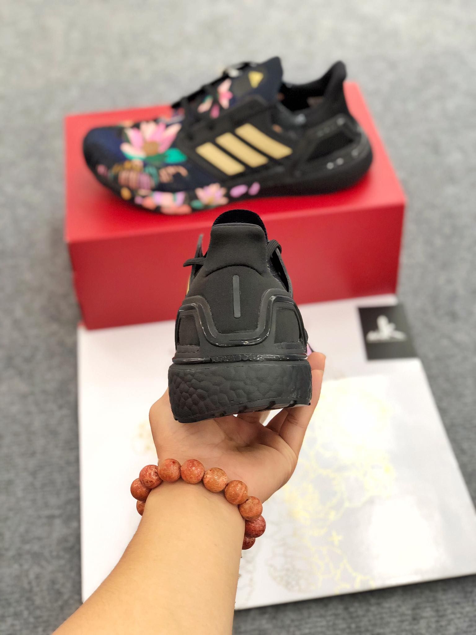  FW4310 - Ultraboost 20 Chinese New Year Black (2020) 