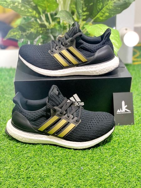  FY9316 Ultraboost 4.0 DNA Black Metallic Gold 