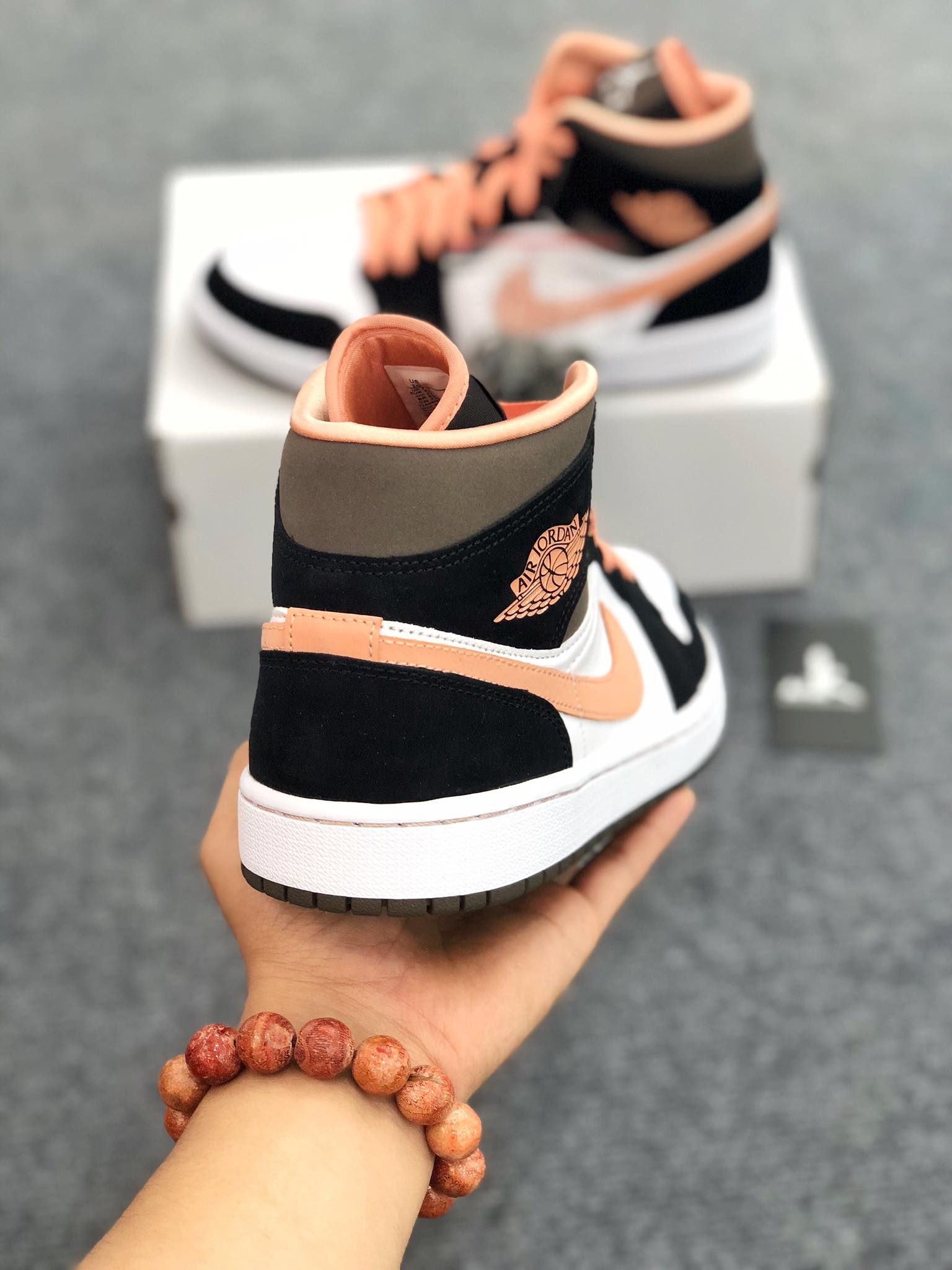  DH0210-100 Jordan 1 Mid Peach Mocha 