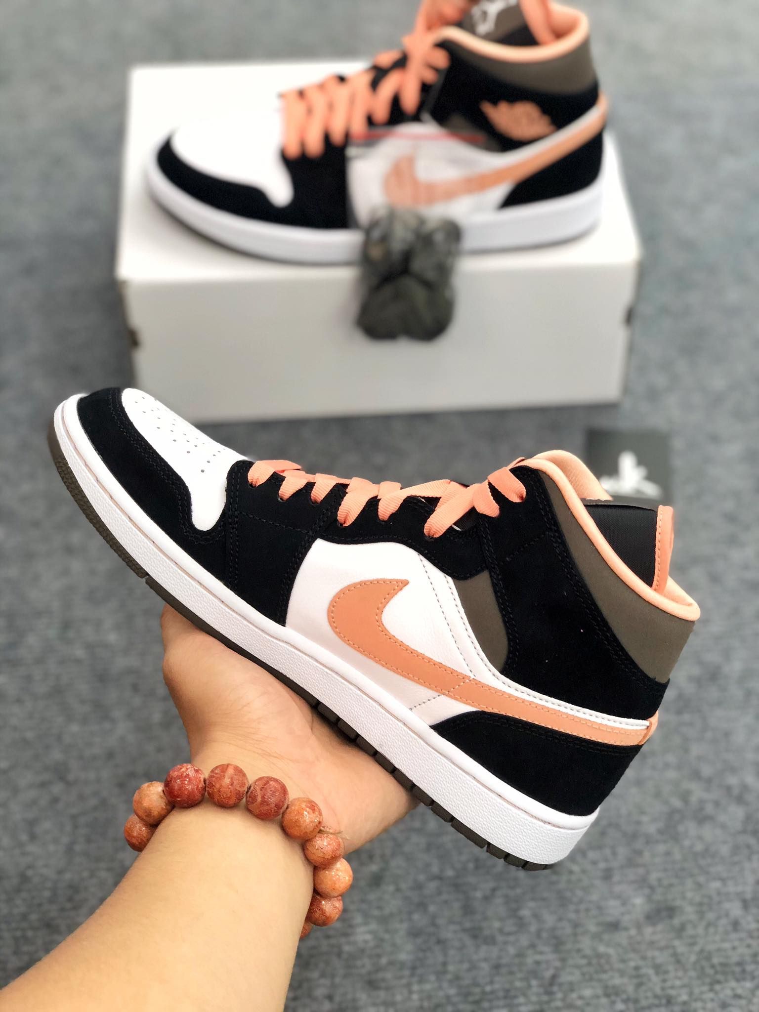  DH0210-100 Jordan 1 Mid Peach Mocha 