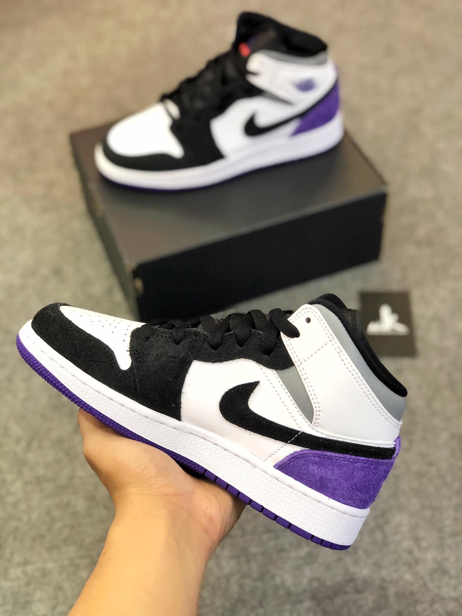  BQ6931-105 Jordan 1 Mid SE Purple 