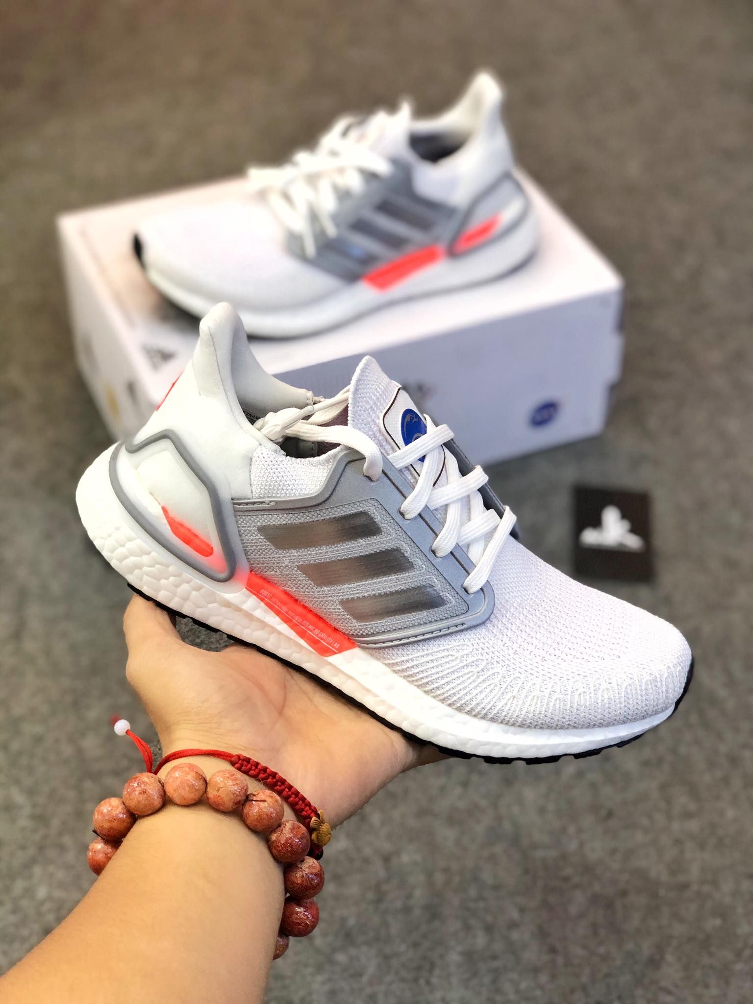  FX7992 Ultraboost 20 x NASA White Silver 