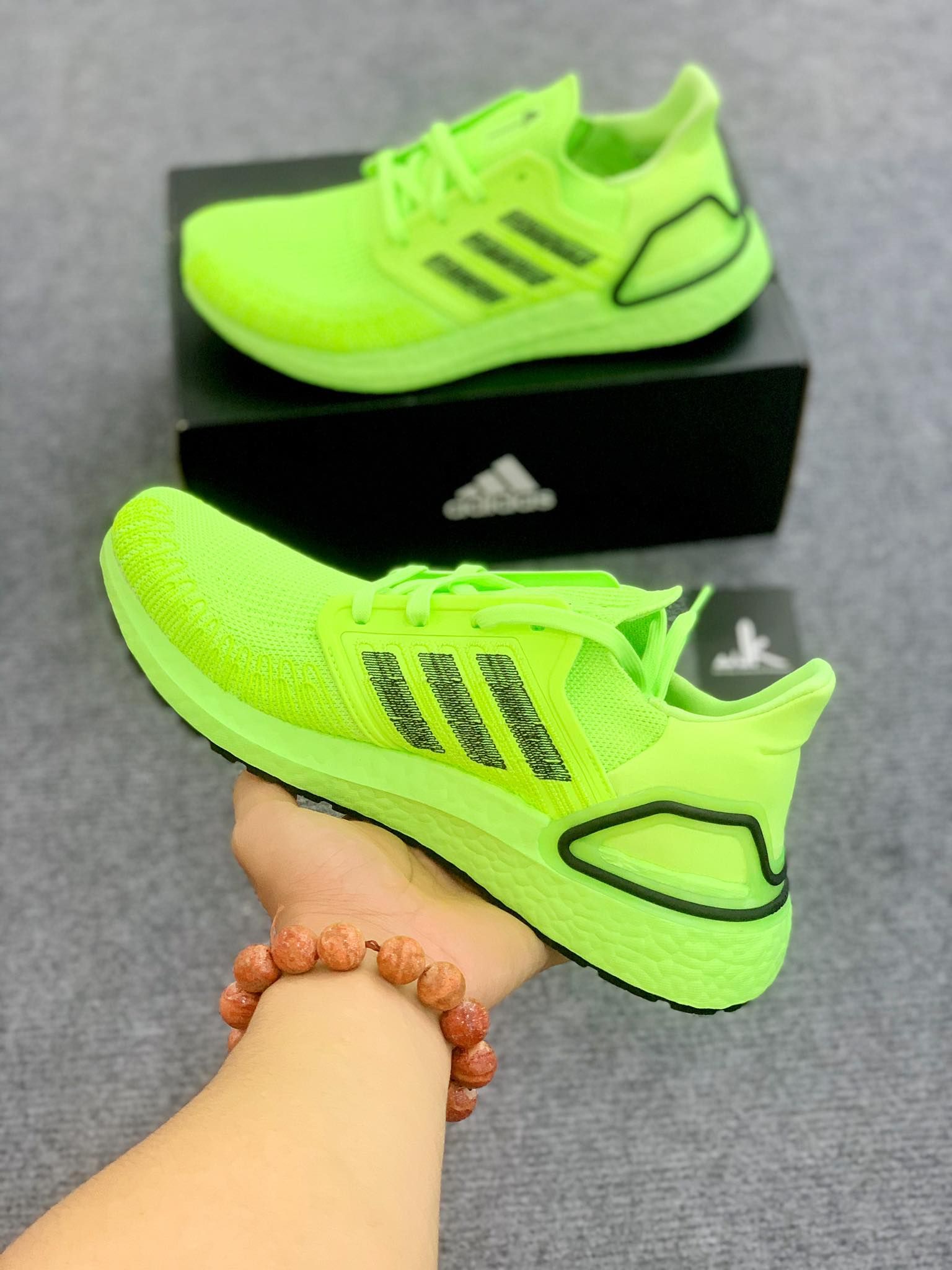  EG0710 Ultraboost 20 Signal Green 