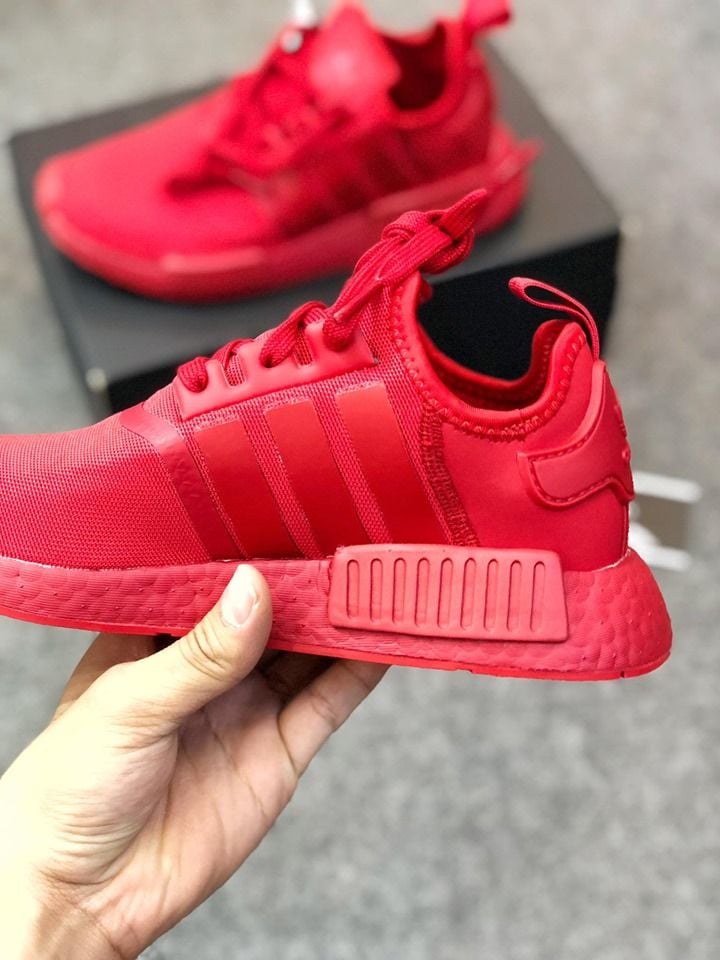  FW0706 - NMD R1 TRIPLE RED 