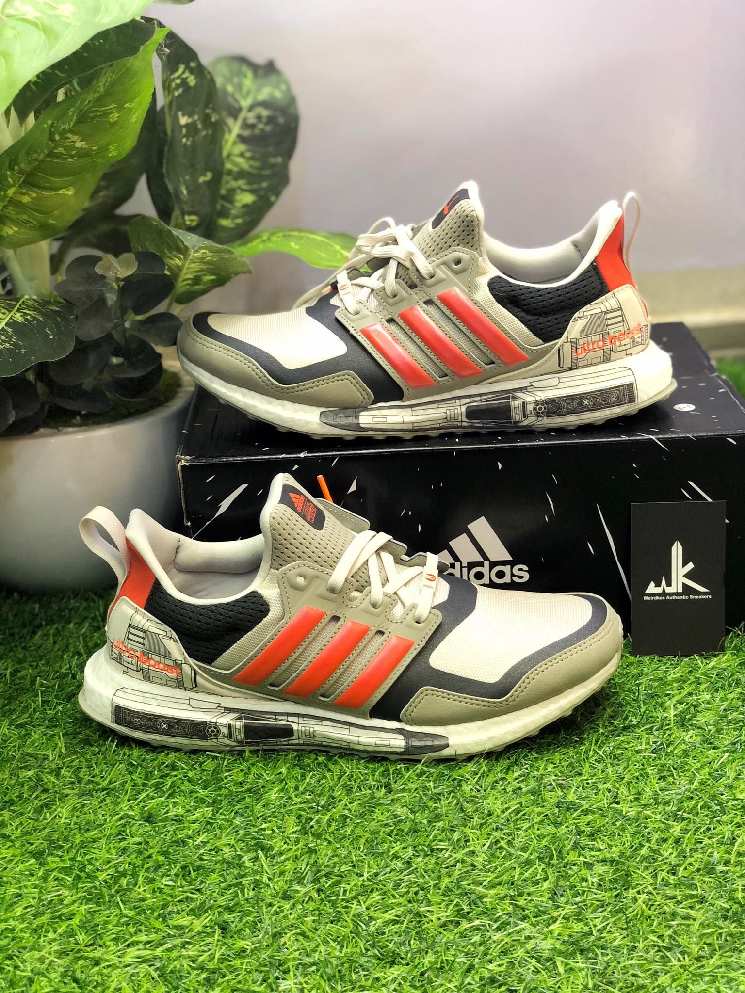 FW0536 Ultraboost S L Star Wars Weirdkos Sneakers