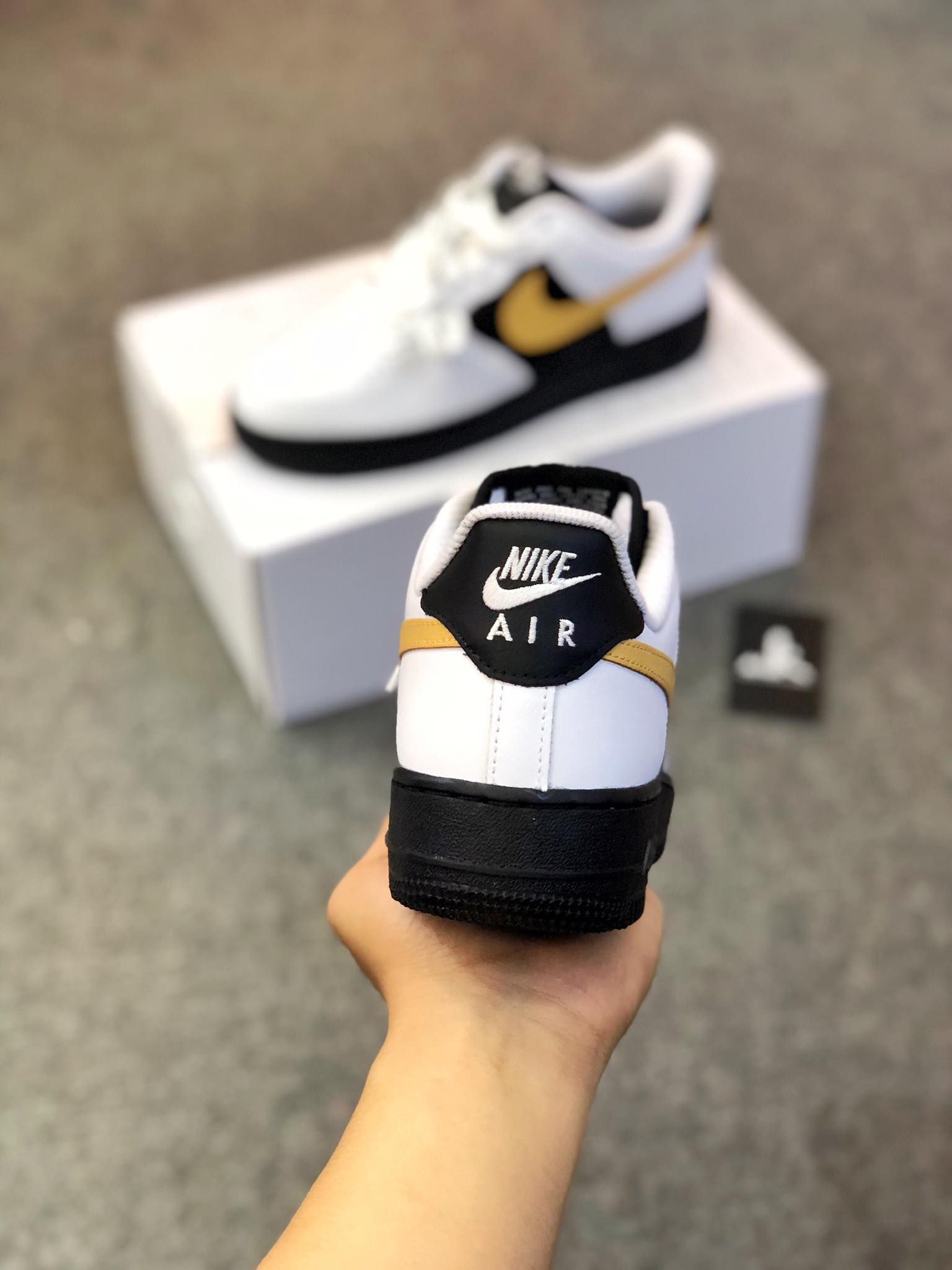  Nike Air Force 1 Black White Yellow 