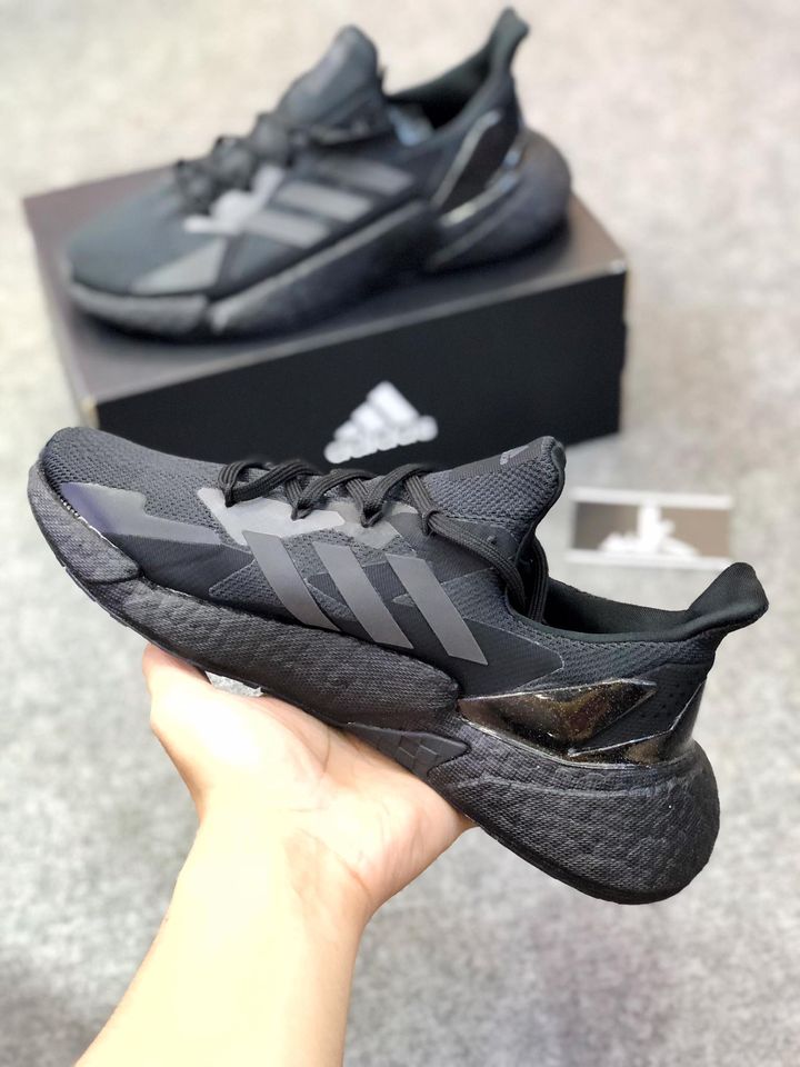 FW8386 X9000L4 All Black – Weirdkos Sneakers