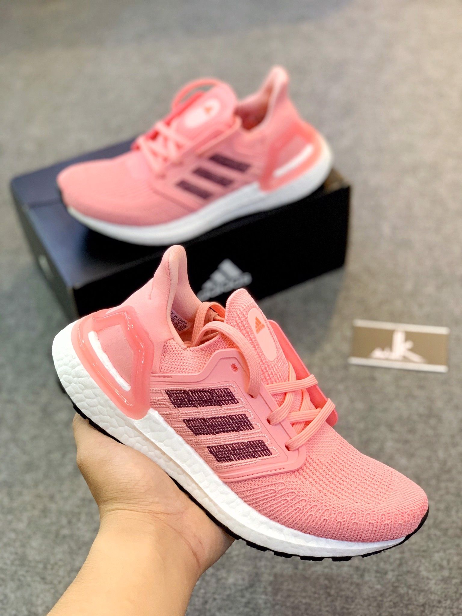  adidas Ultraboost 2020 