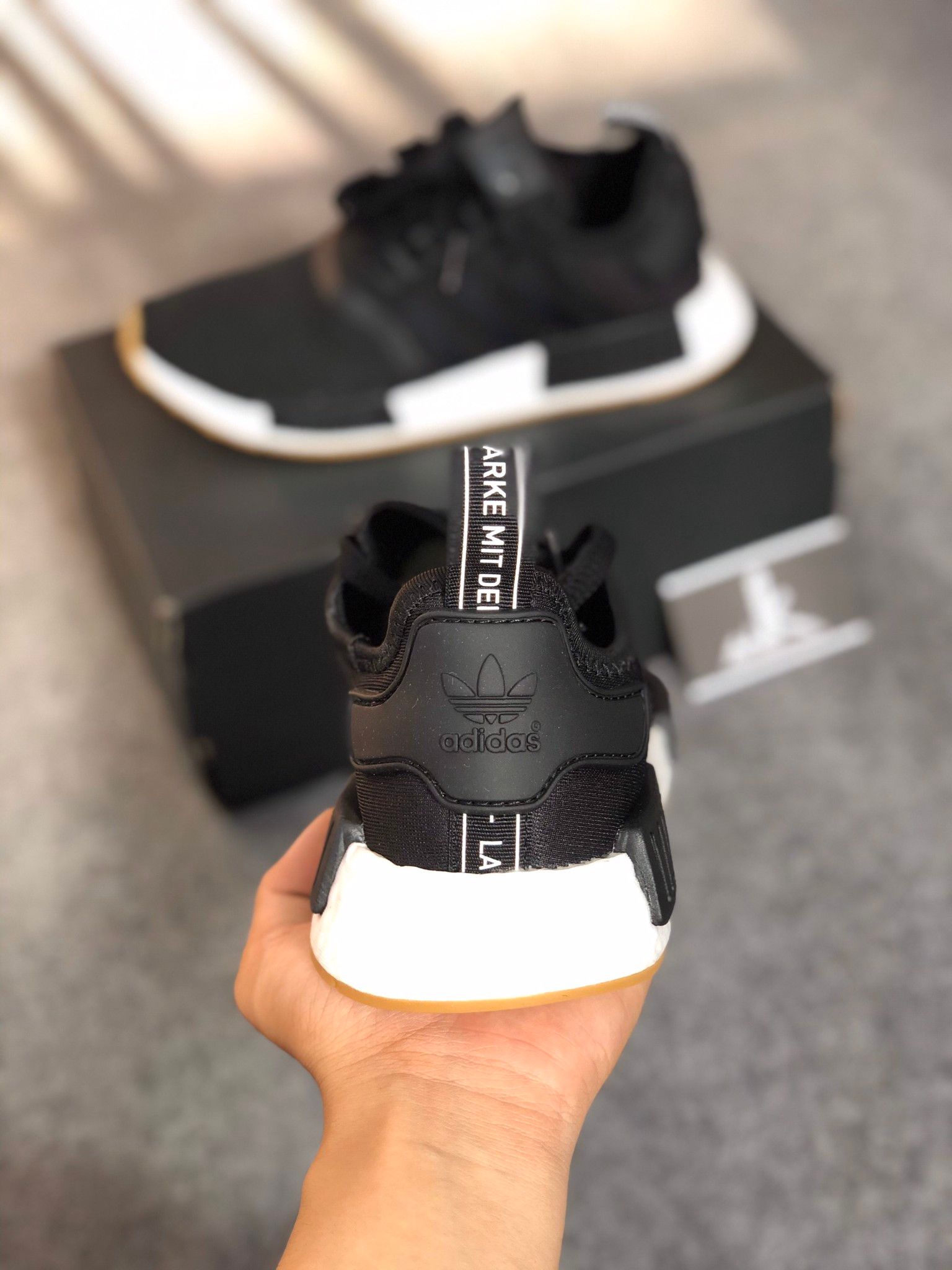  B42200 - NMD R1 Black Gum 