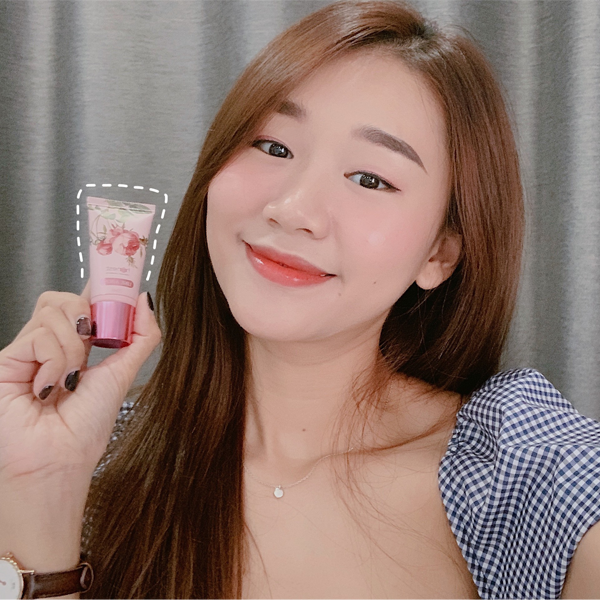  Kem dưỡng tạo má hồng Honest Beauty Like A Rose 20ml 