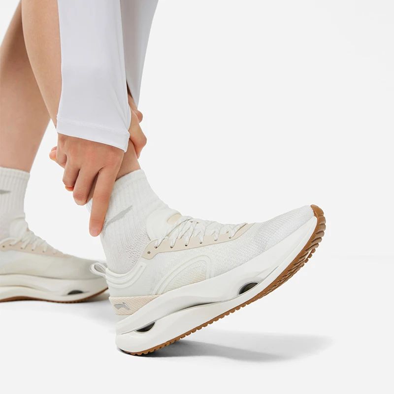 Giày chạy bộ Li-Ning Nữ ARHU006-3V