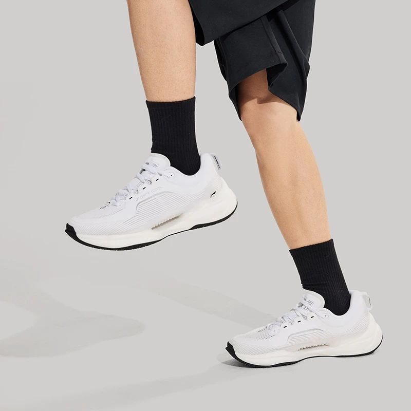 Giày chạy bộ Soft cool Li-Ning Nam AGVU025-2V