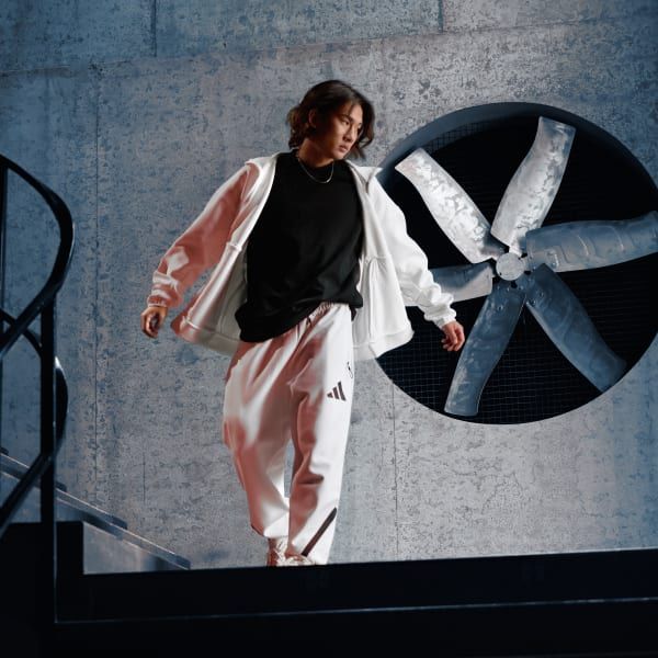 Quần nỉ adidas Z.N.E. Nam - JF2449