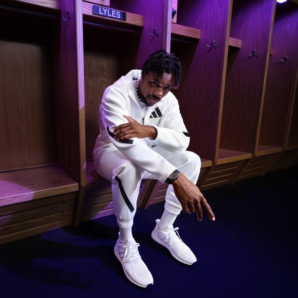 Quần nỉ adidas Z.N.E. Nam - JF2449