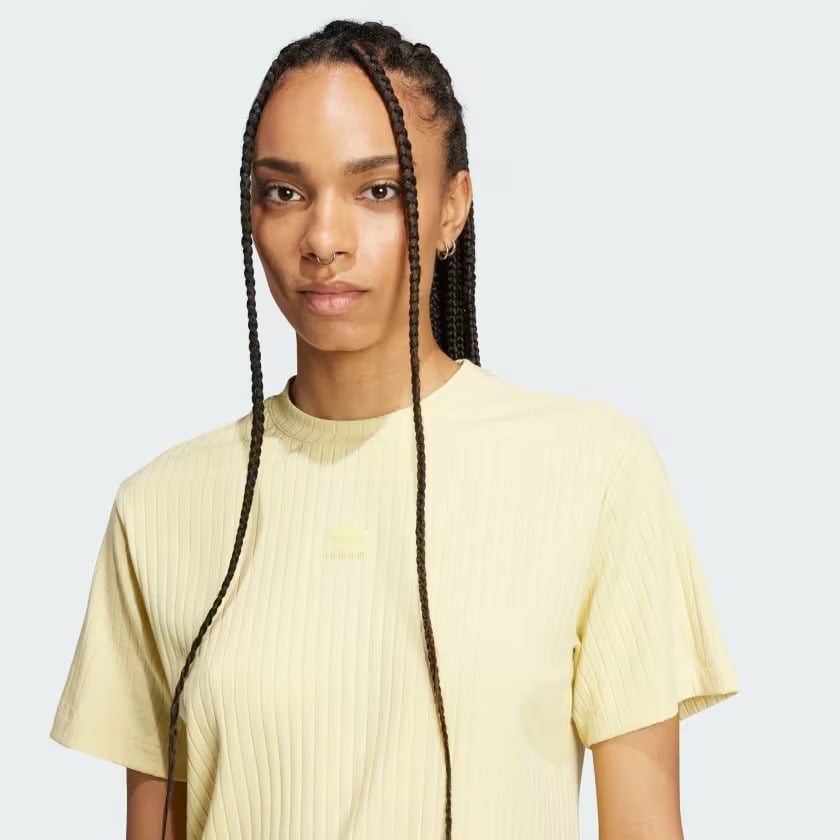 Áo Thun To Bản Essentials adidas Nữ JD0488