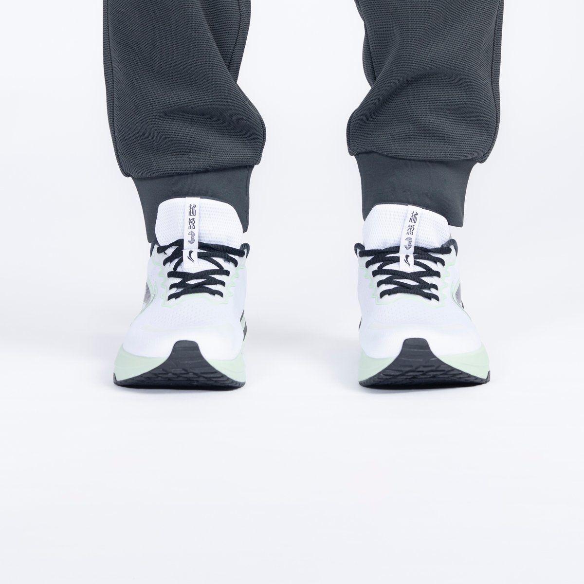 Giày chạy bộ Li-Ning Nam ARHT019-7V