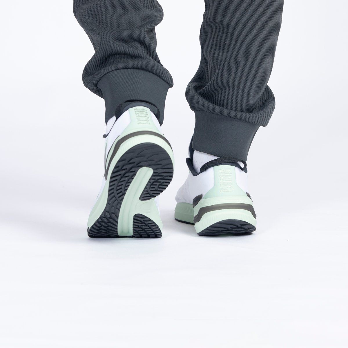 Giày chạy bộ Li-Ning Nam ARHT019-7V