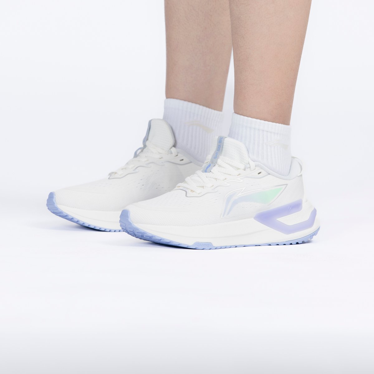  Giày chạy bộ Li-Ning Nữ ARHT020-1V 