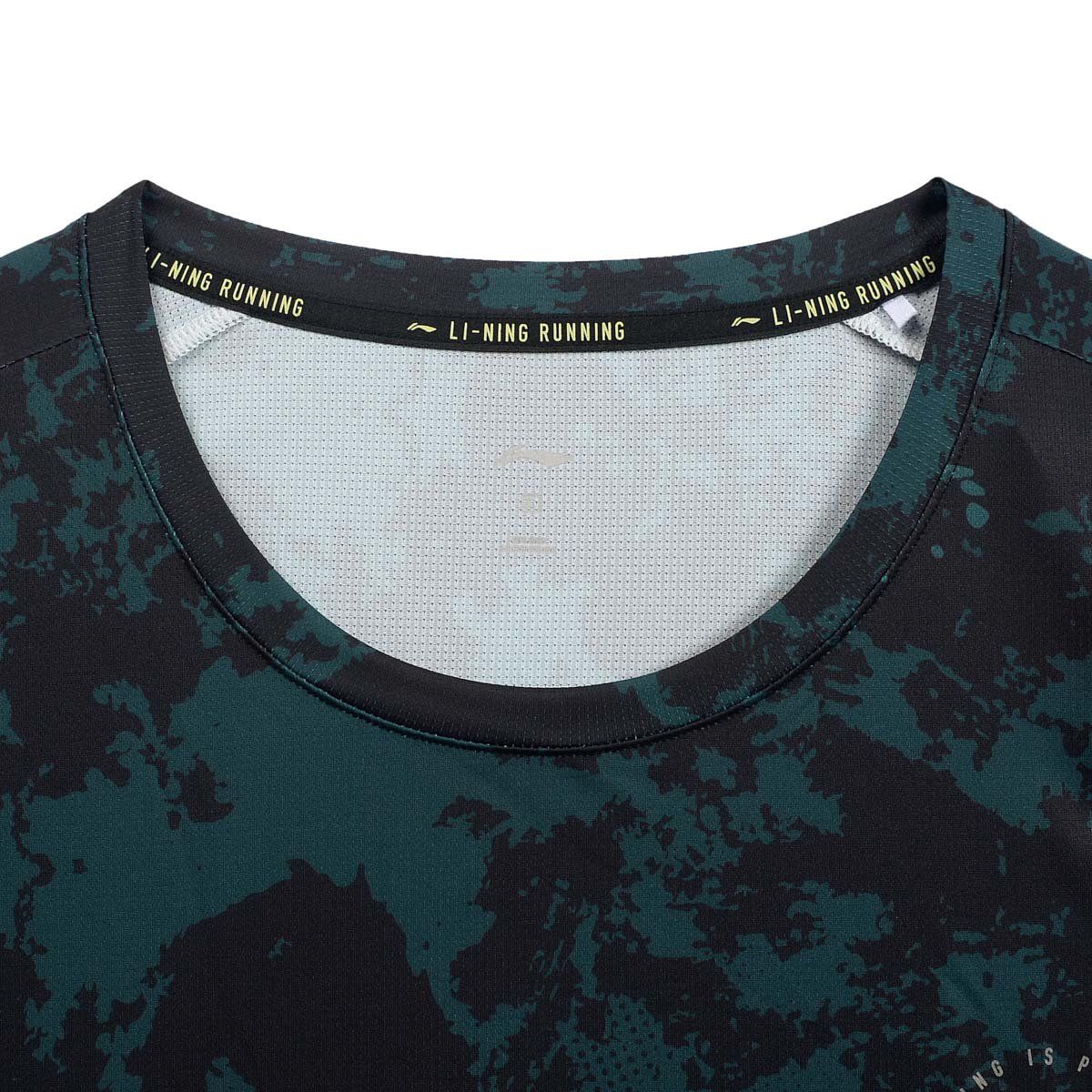 Áo T-shirt Nam ATSV661-1V