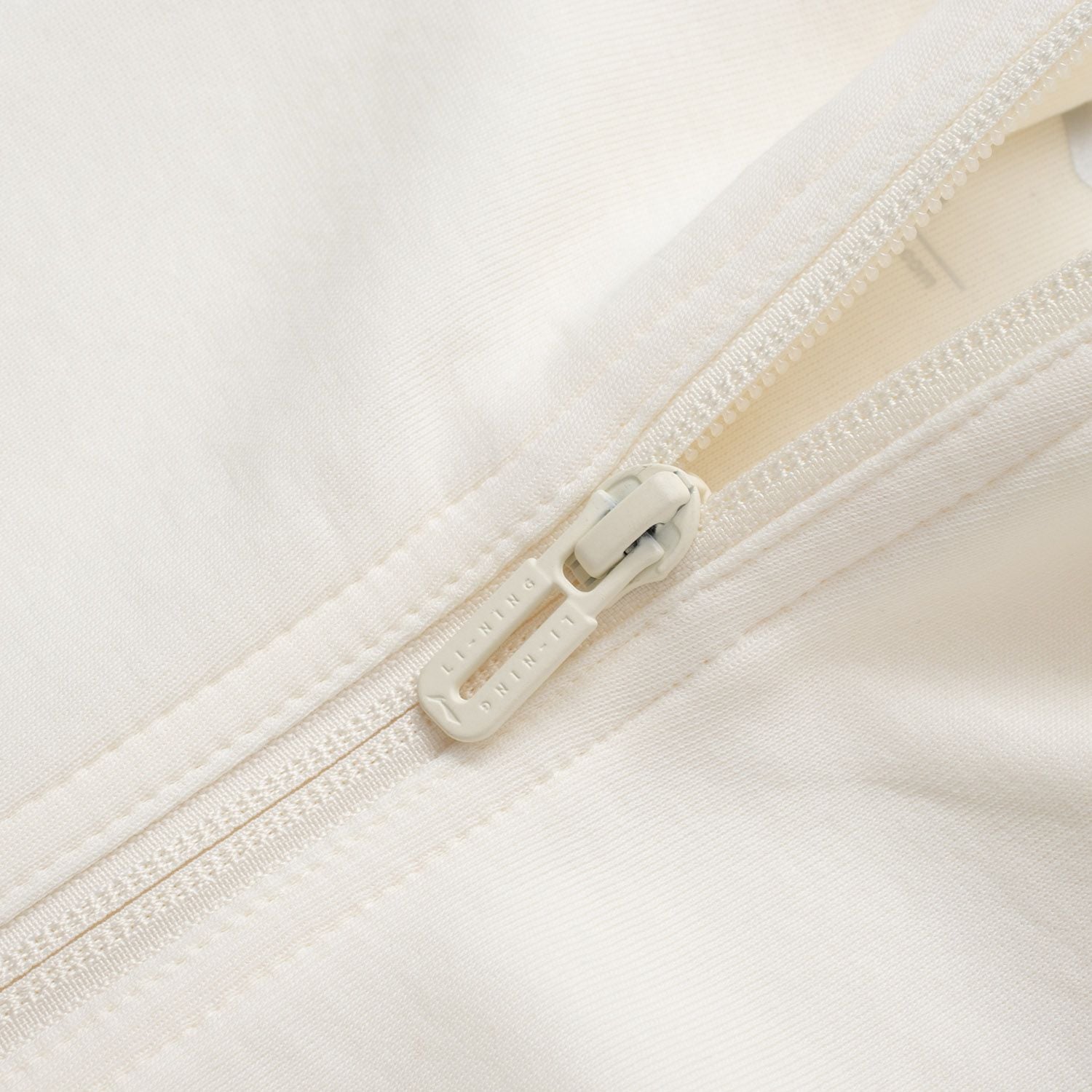 Áo nỉ thể thao nữ Li-Ning - AWDS030-8