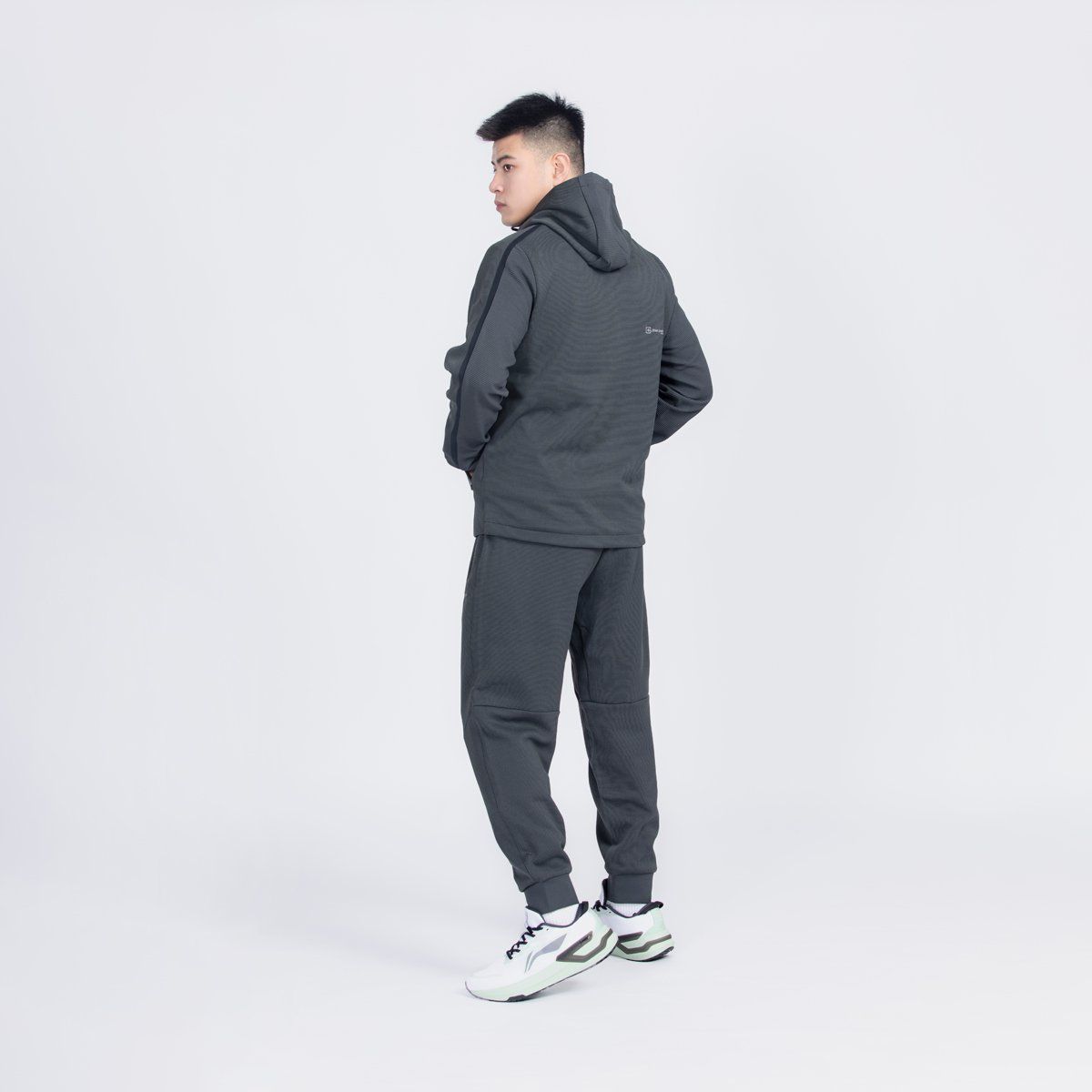 Áo nỉ Li-Ning Nam AWDT435-1V