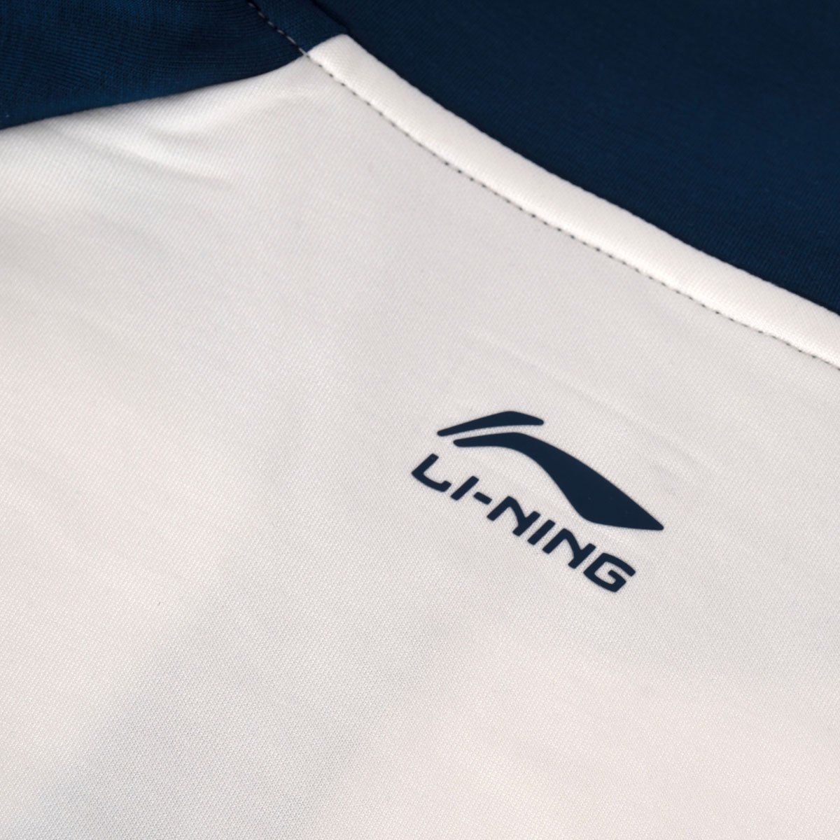 Áo nỉ Li-Ning Nữ AWDU838-2V