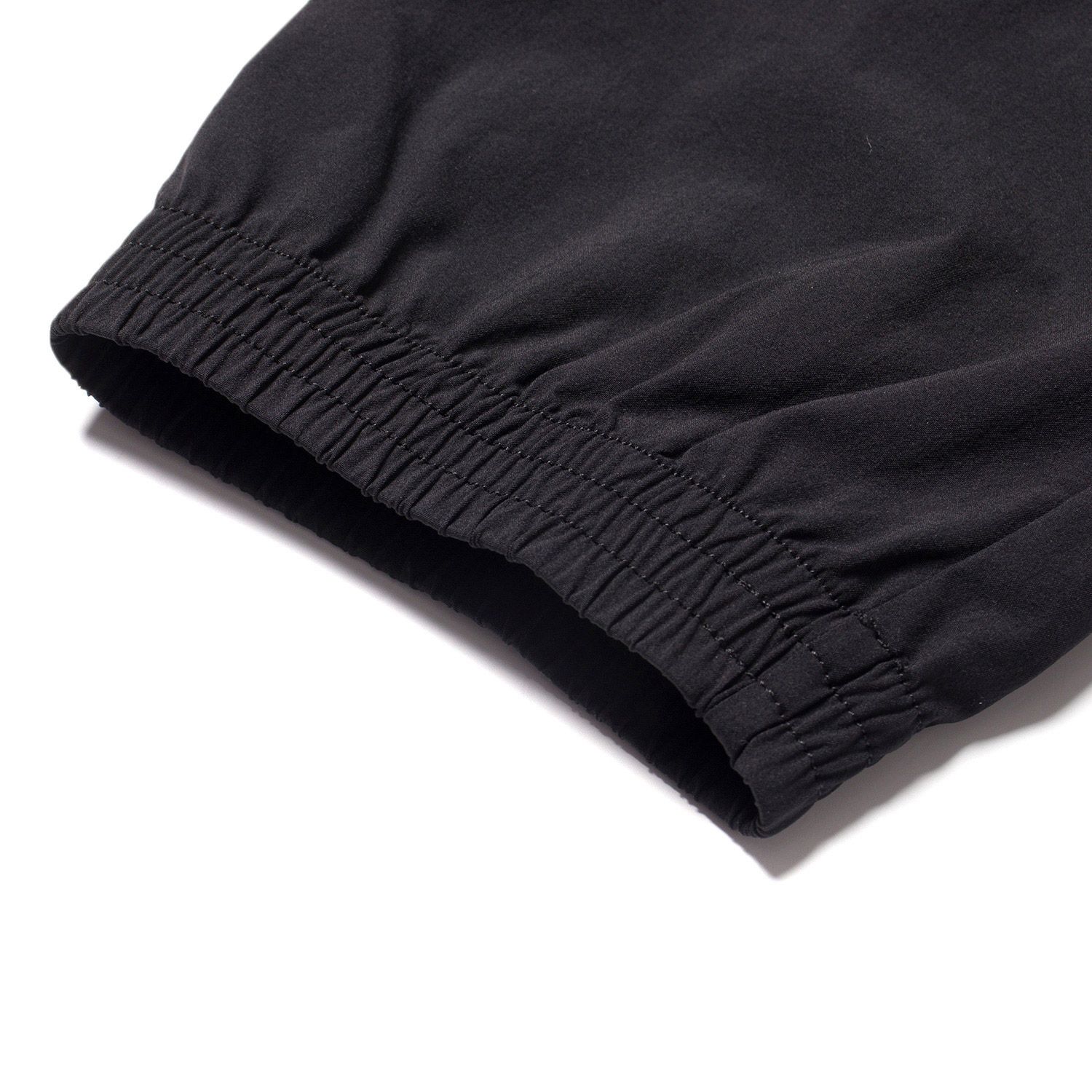 Quần gió thể thao Li-Ning nam AYKS569-1