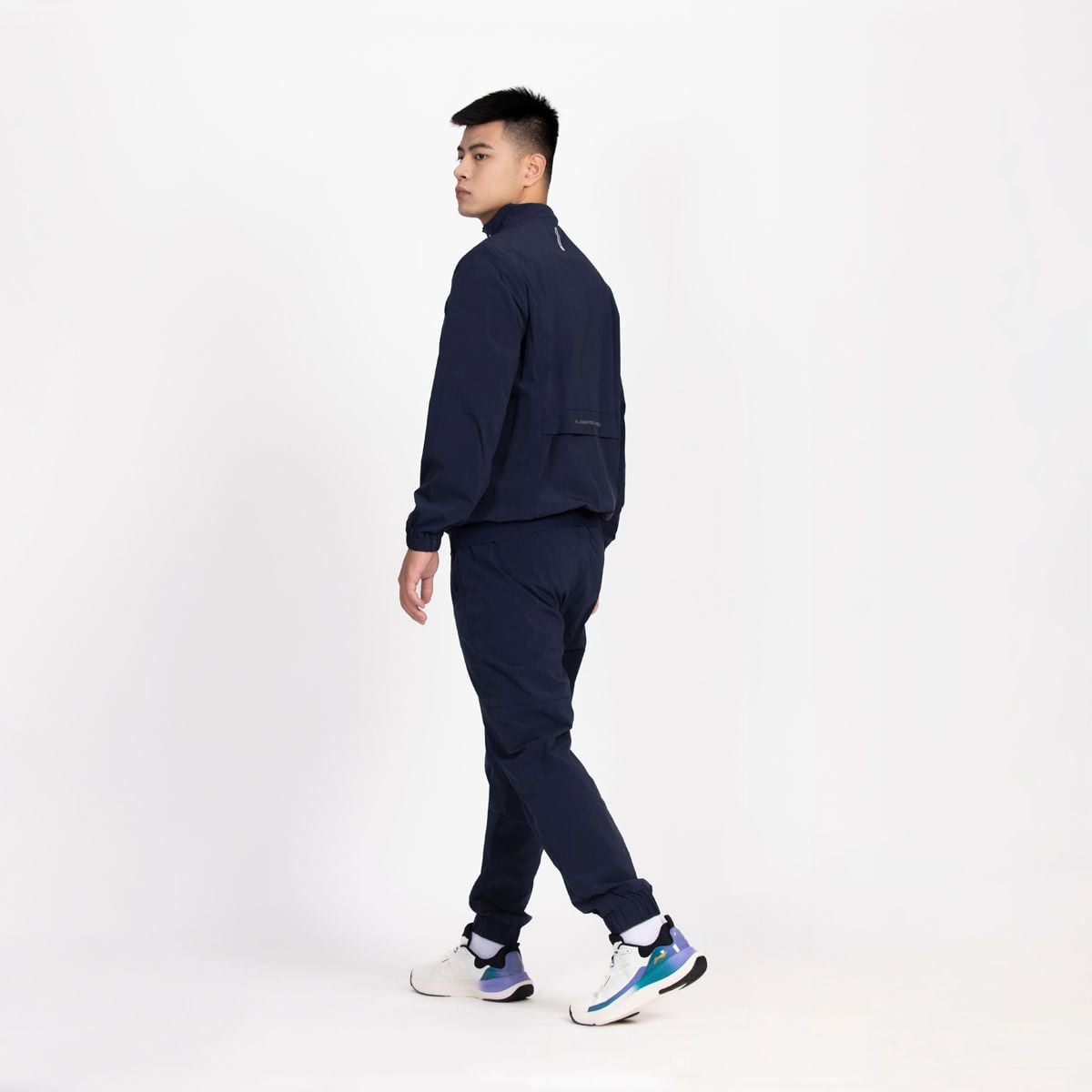 Quần gió Li-Ning Nam AYKT749-1