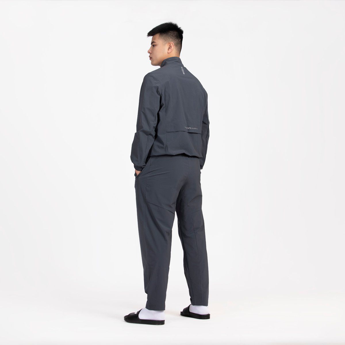 Quần gió Li-Ning Nam AYKT755-1