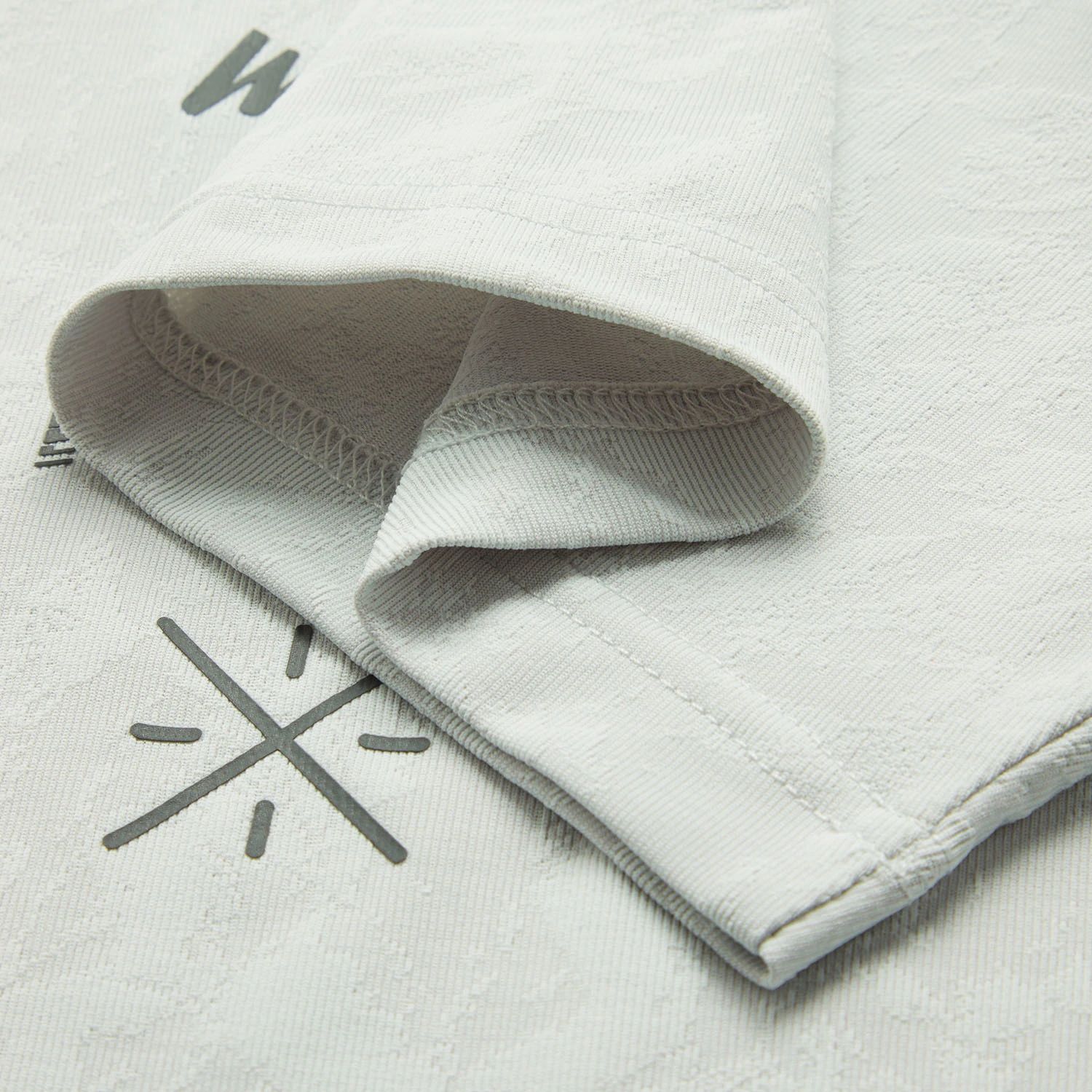 Áo T-shirt Li-Ning Nam ATSU069-2V