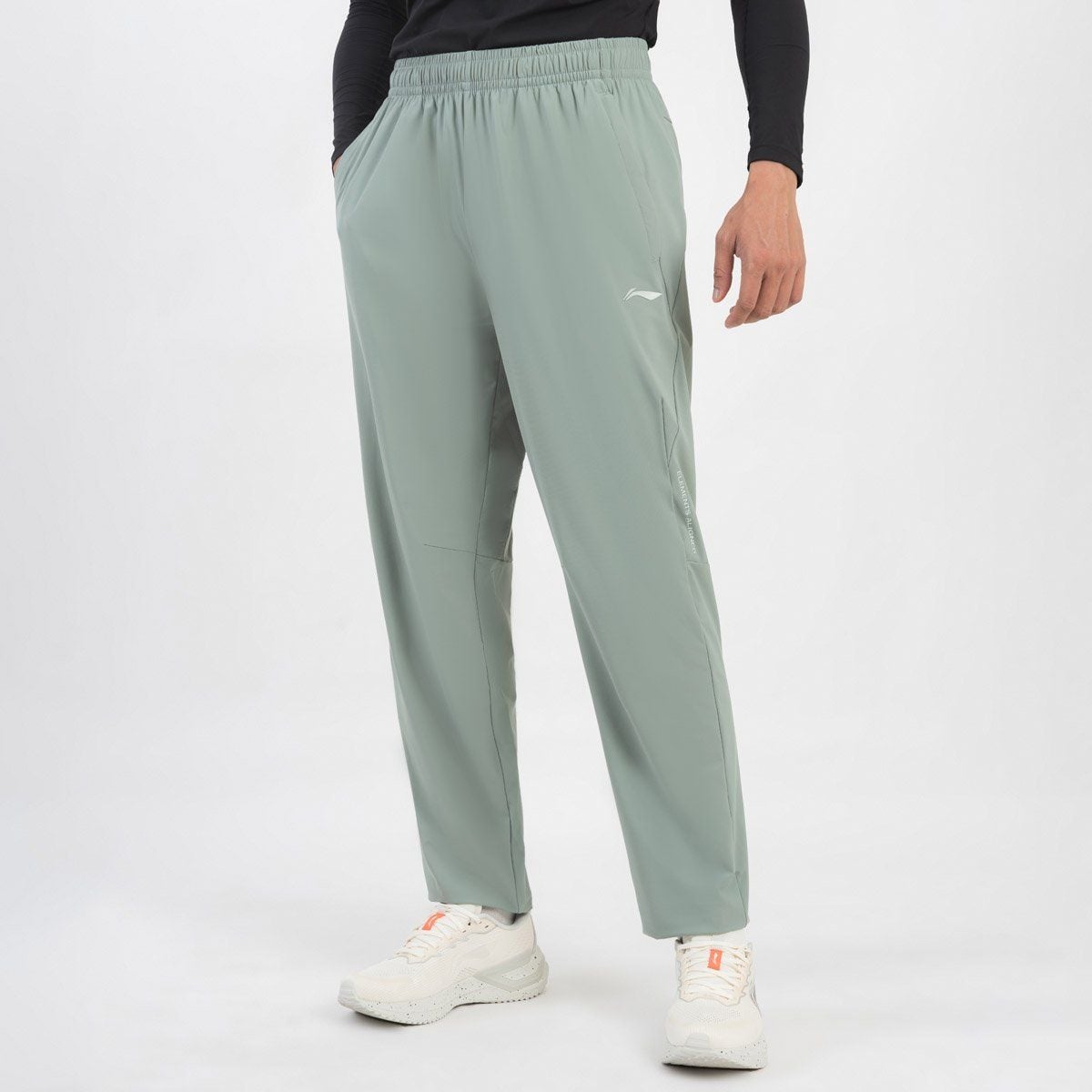 Quần gió Li-Ning Nam AKYU413-3V