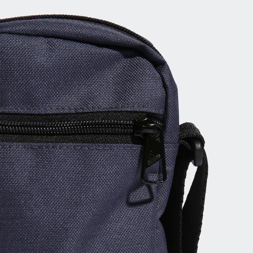 Túi xách thể thao adidas - HR5373