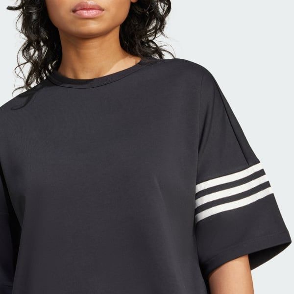 Áo T-shirt adidas Neuclassics Nữ - IW5603