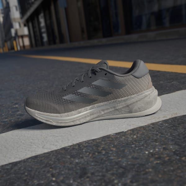 Giày chạy bộ adidas Supernova Rise Nam - ID8781