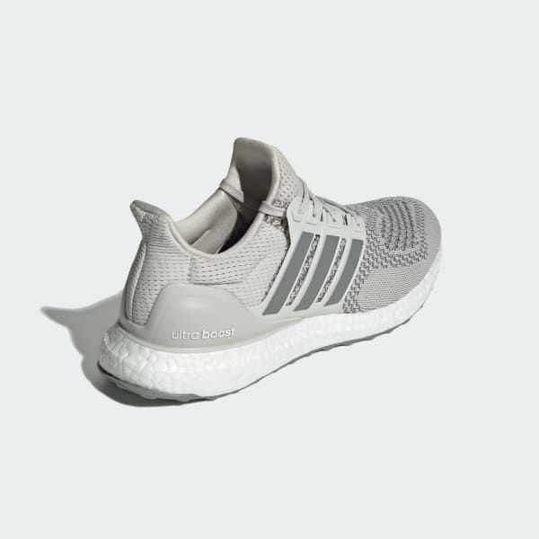 Giày chạy bộadidas Ultraboost 1.0 Nam IE8976