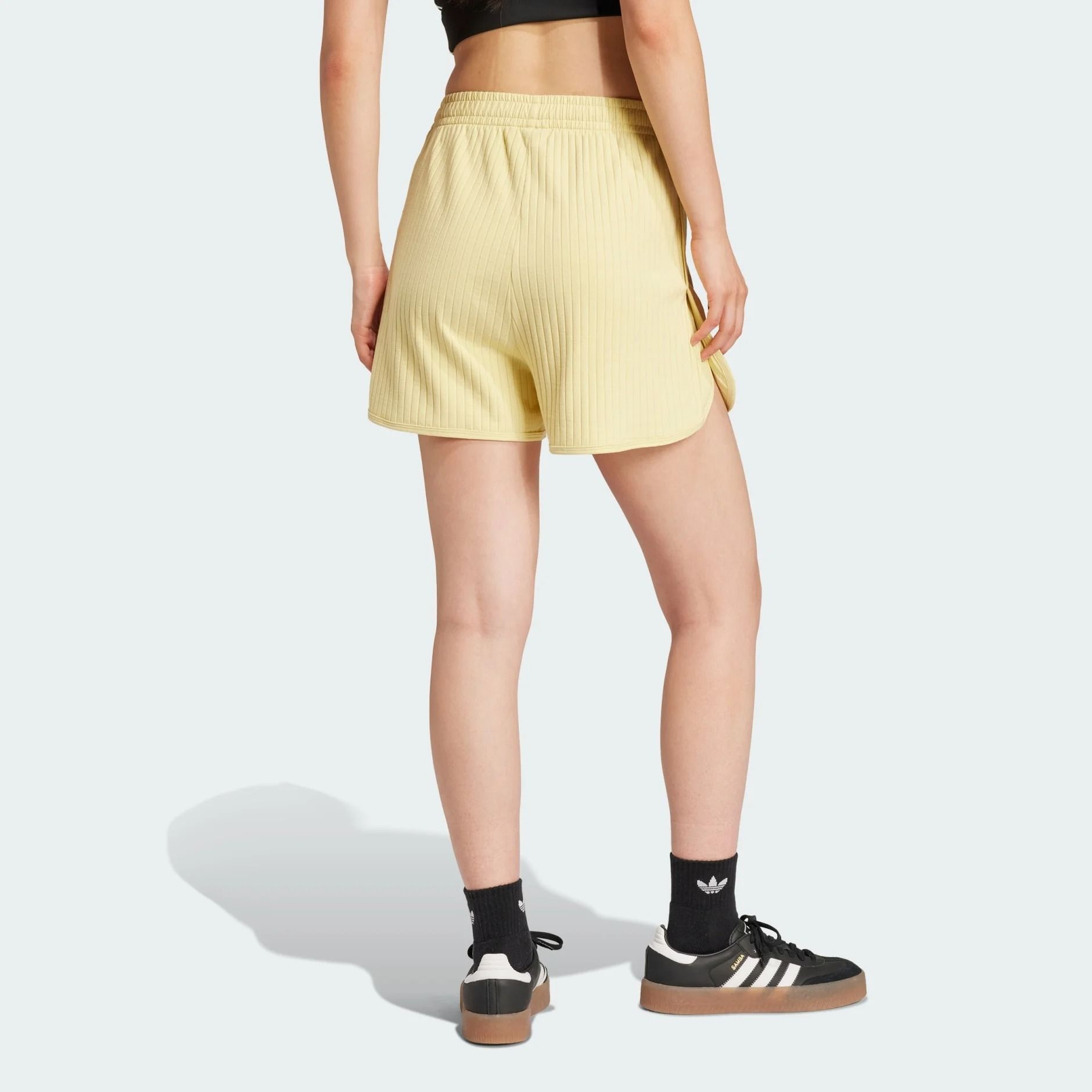 Quần short adidas Essentials Wide Rib Sprinter Nữ - JD5164