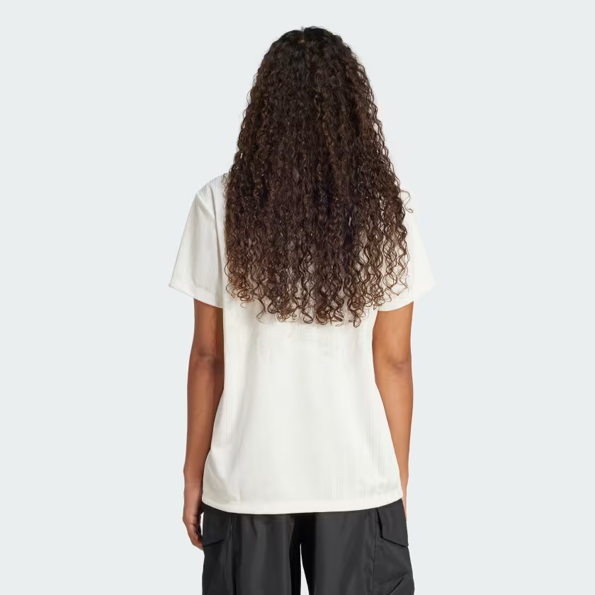 Áo T-shirt adidas Boyfriend Linear Graphic Nữ - JC7700