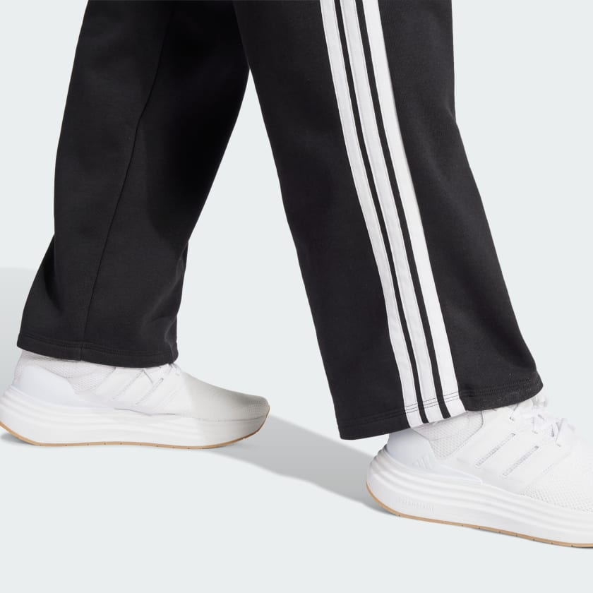 Quần nỉ adidas Essentials 3 sọc Nữ - JE1300