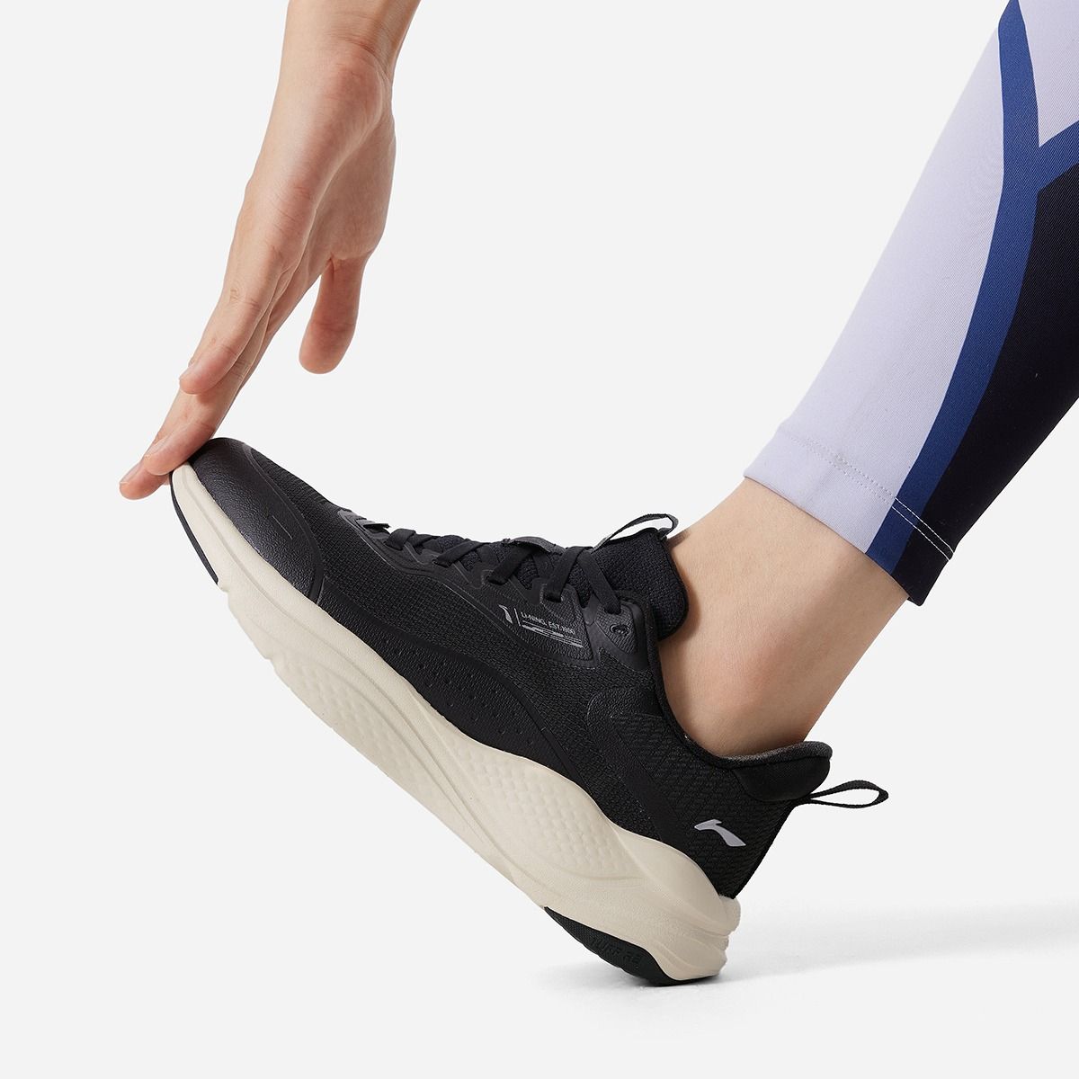 Giày thời trang Li-Ning Nữ AGLU090-4V